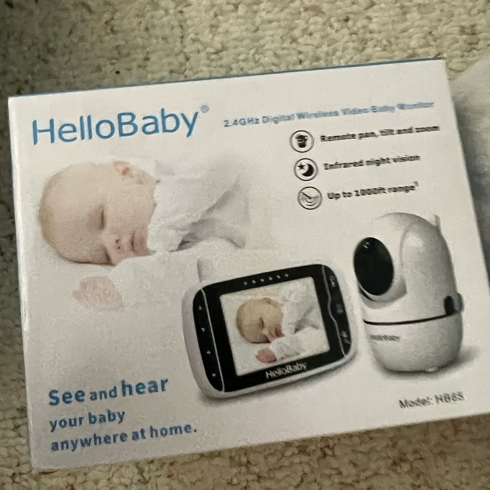 Baby Monitor! Never opened ♥️